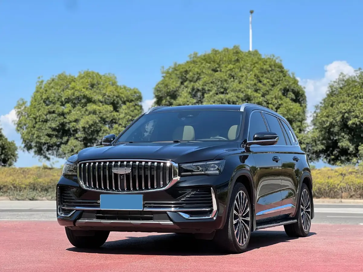 2025 Geely Monjaro 2.0T 238HP L4 8AT