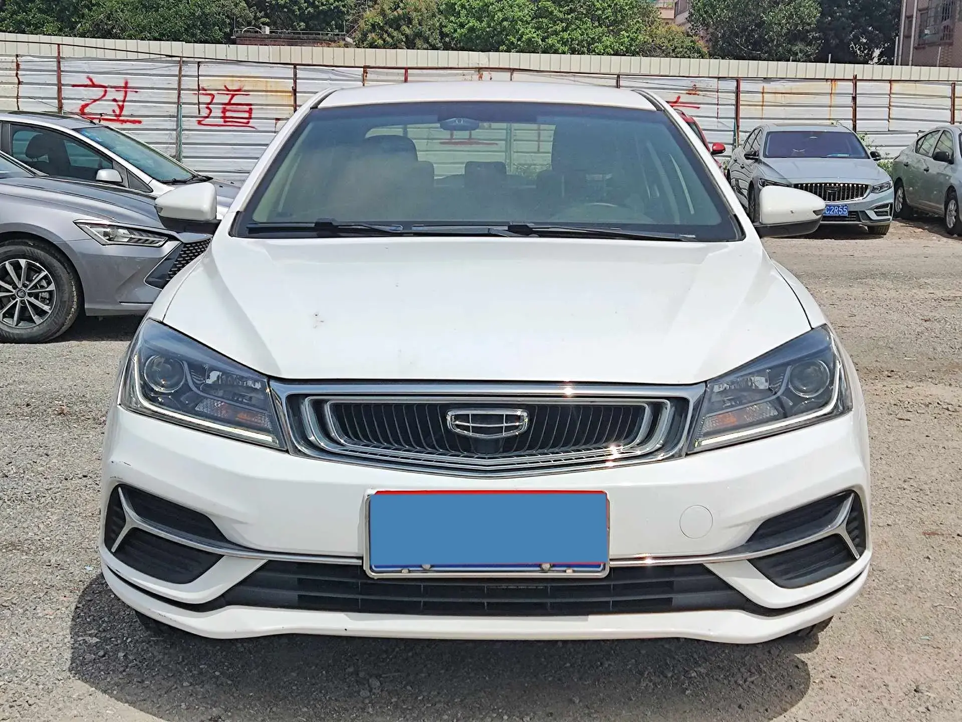 2019 GEELY EMGRAND thumbnail 2