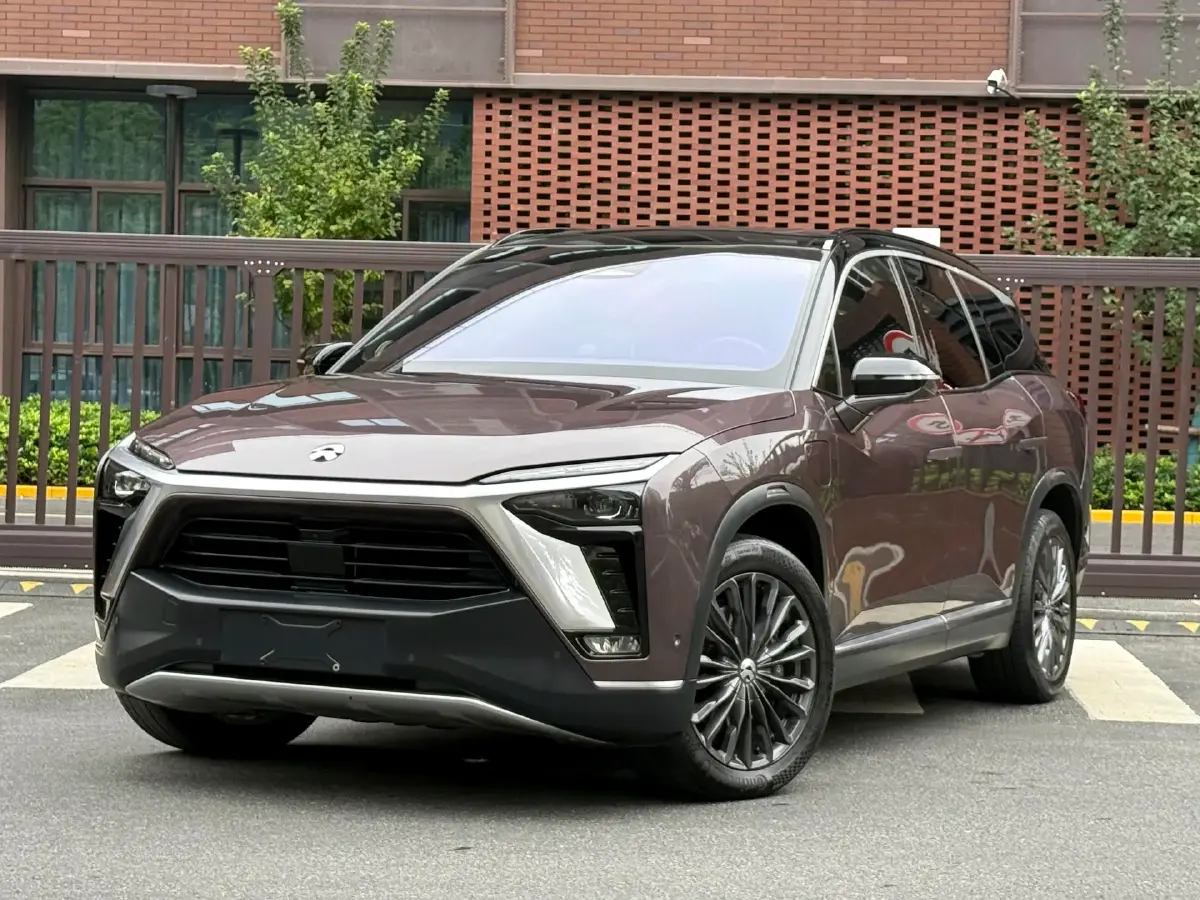 2020 NIO ES8 BEV 70KWH