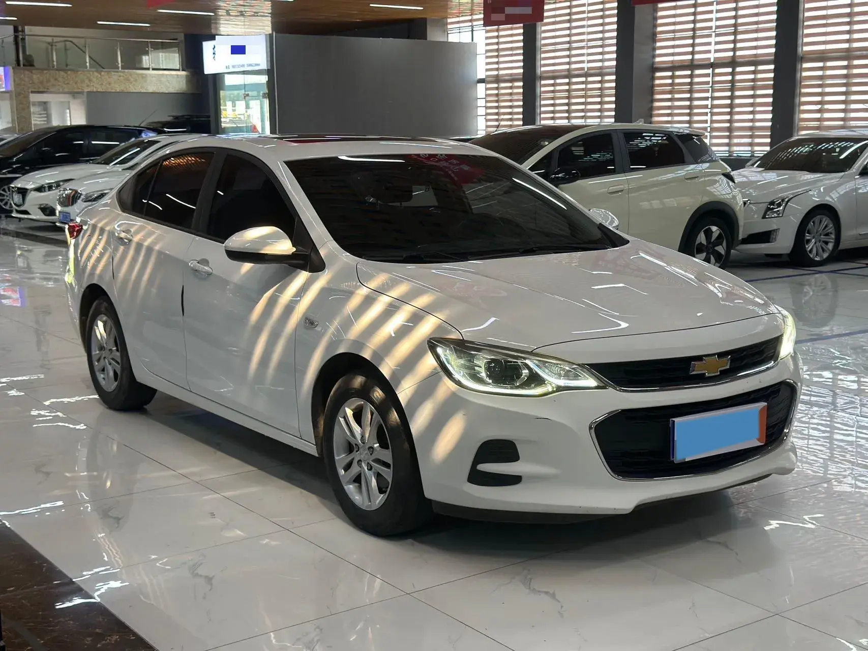 2019 CHEVROLET CAVALIER thumbnail 3