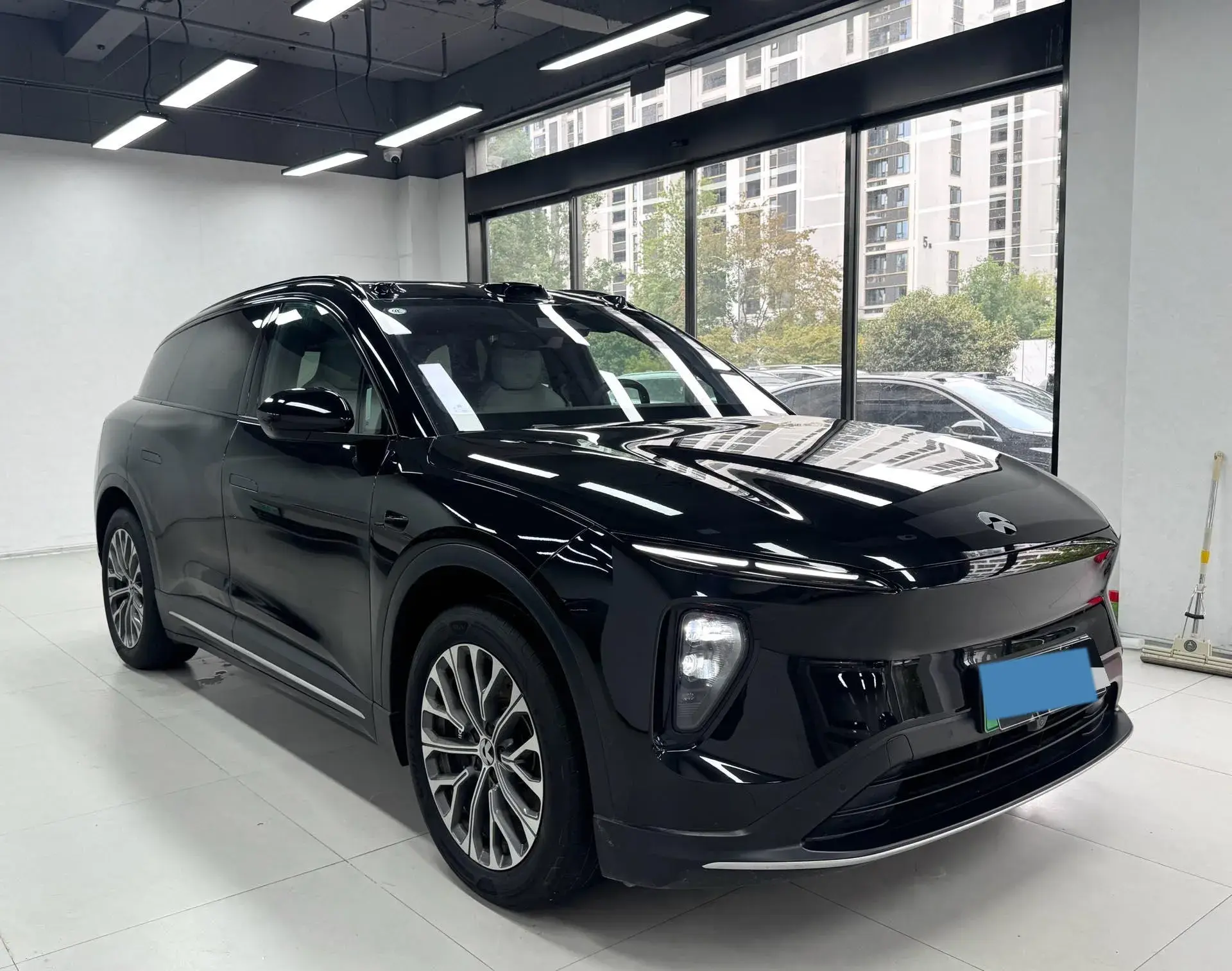 2024 NIO ES6 thumbnail 3