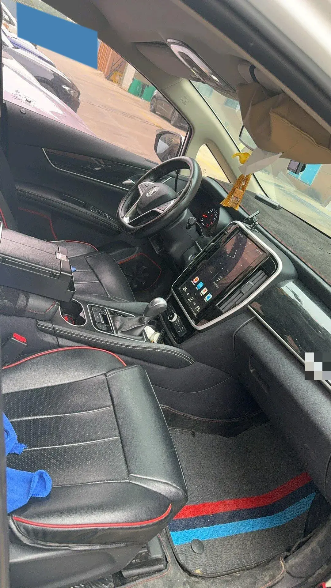 2018 BYD SONG thumbnail 4