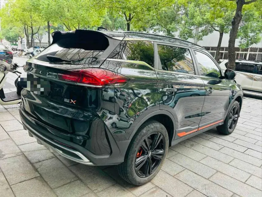 2022 GEELY AZKARRA thumbnail 2