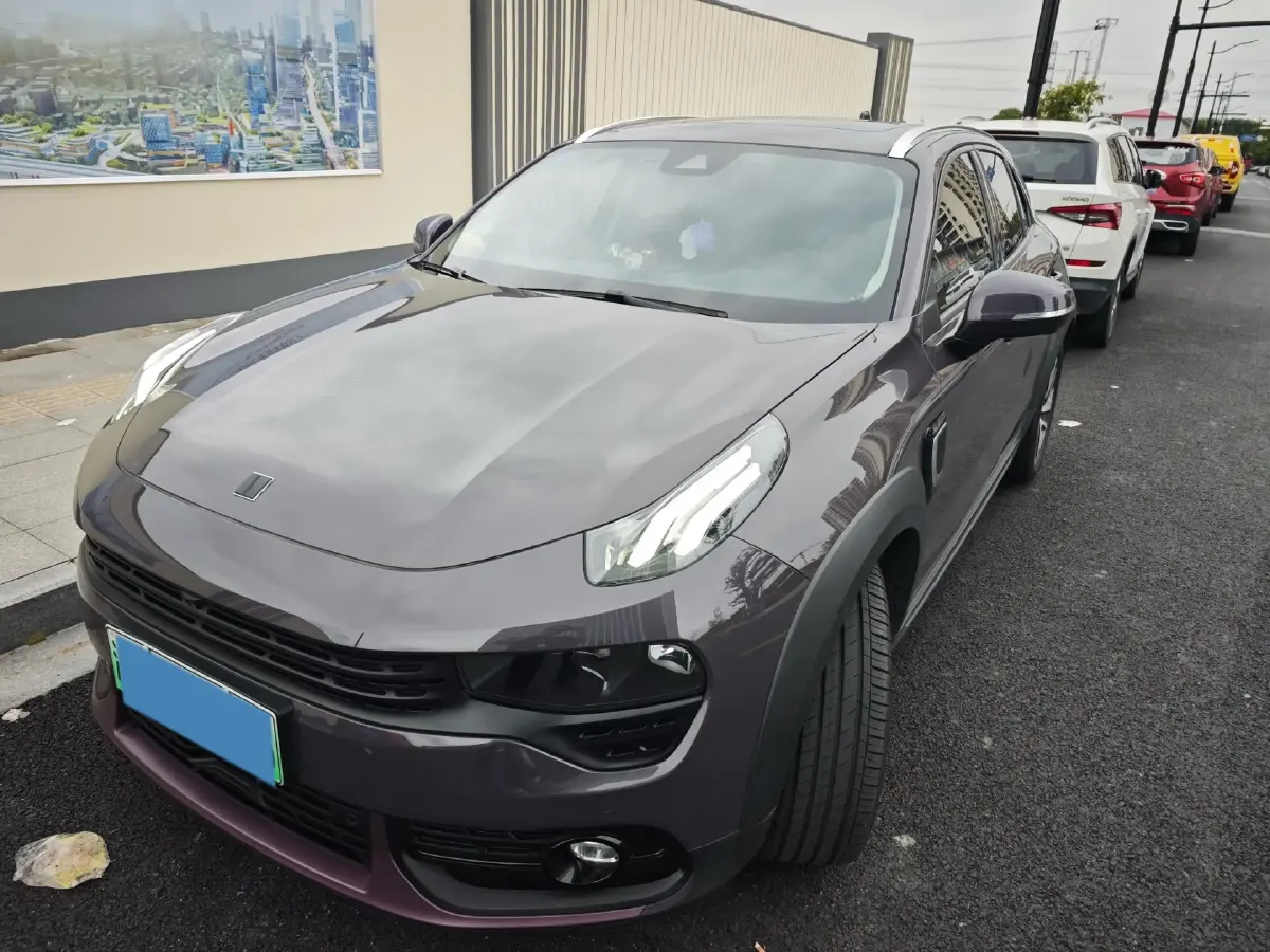 2019 LYNK&CO 02 New Energy 1.5T 180HP L3 7DCT PHEV 9.4KWH