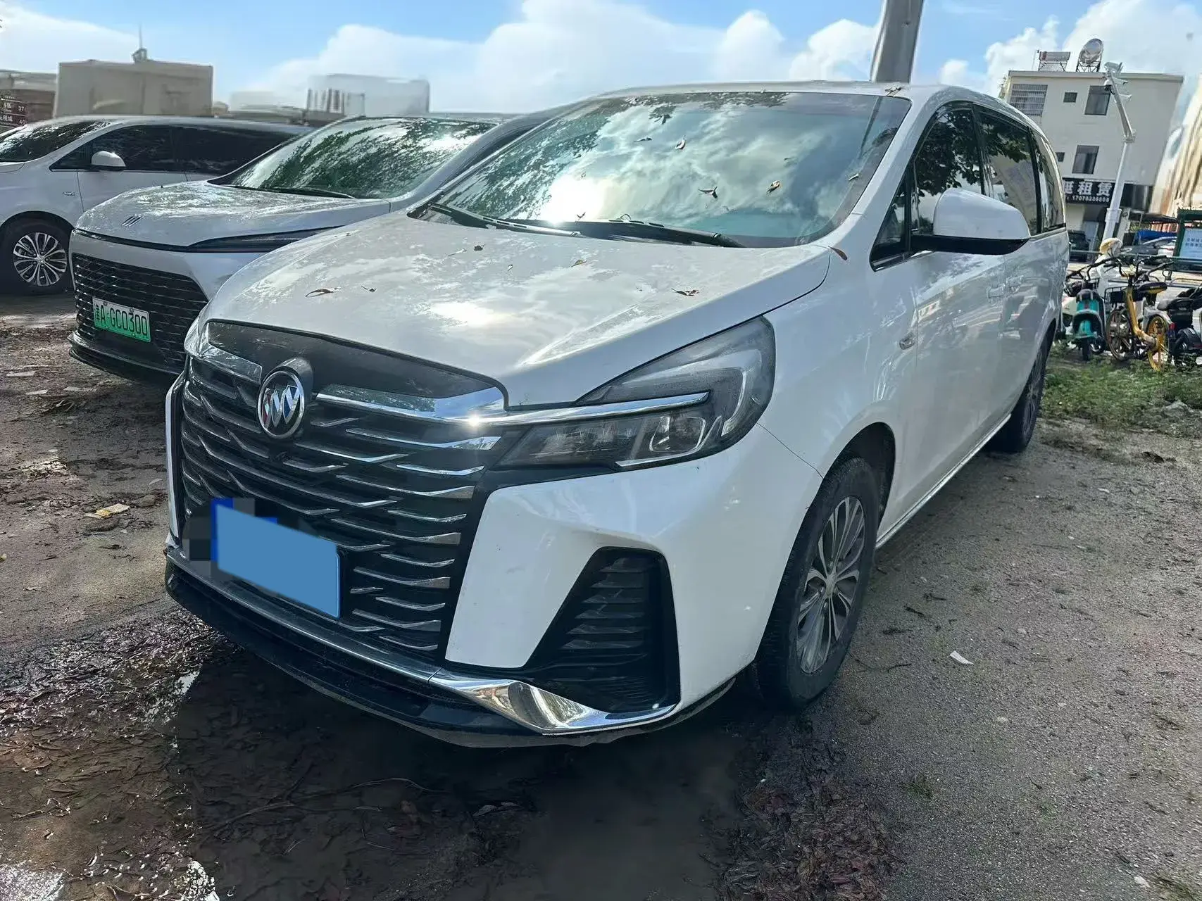 2023 BUICK GL8 view 1