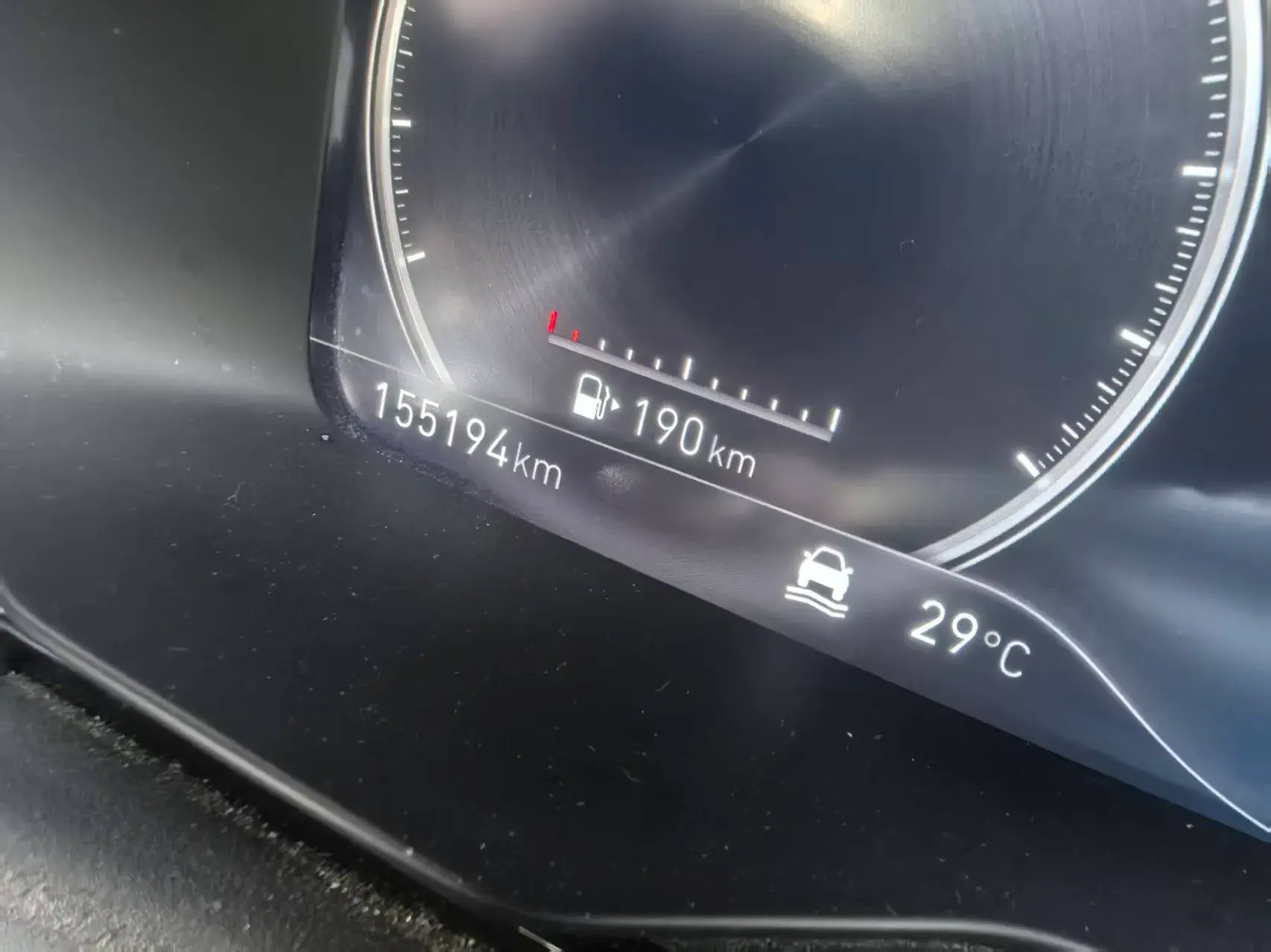 2018 LYNK&CO 03 thumbnail 4