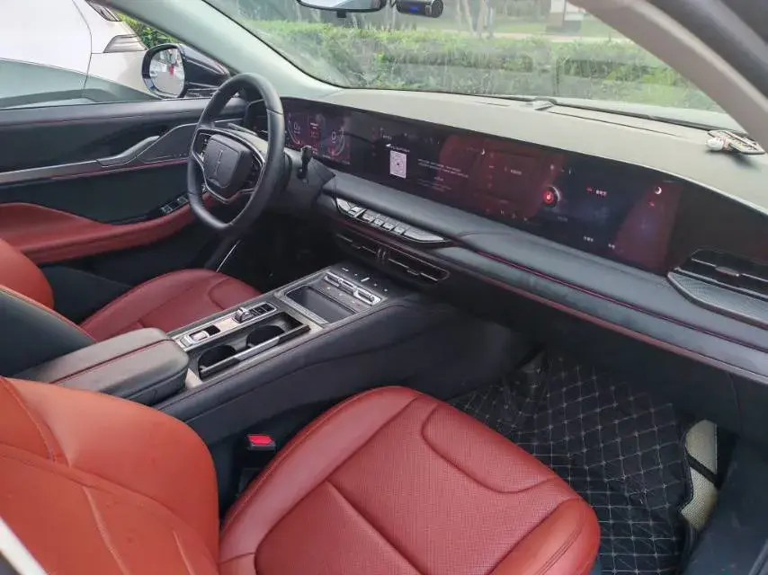 2025 LINCOLN Z thumbnail 4