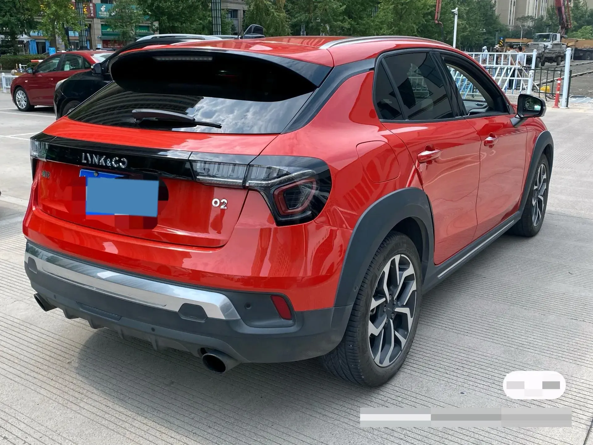 2019 LYNK&CO 02 thumbnail 4