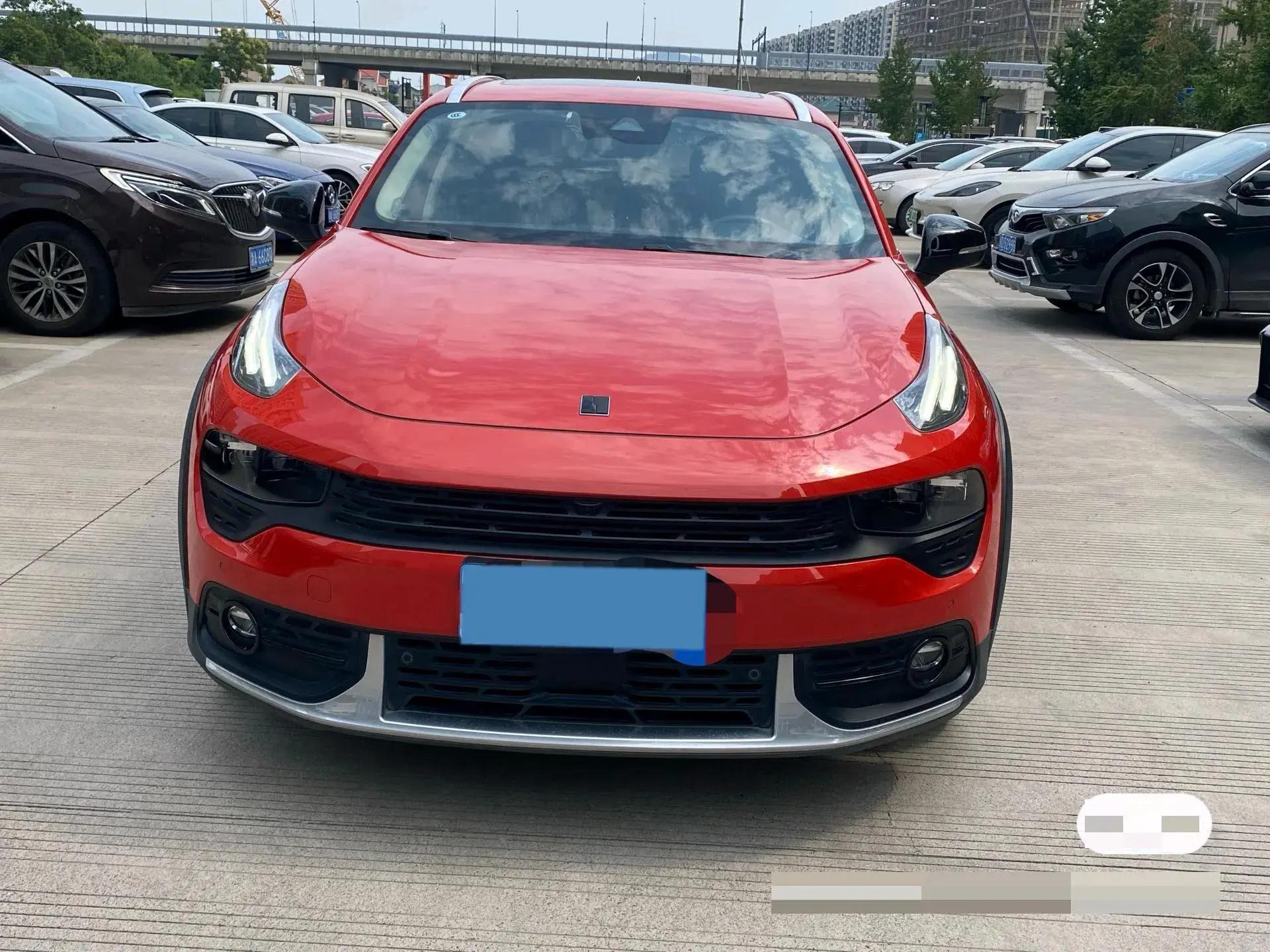 2019 LYNK&CO 02 thumbnail 2