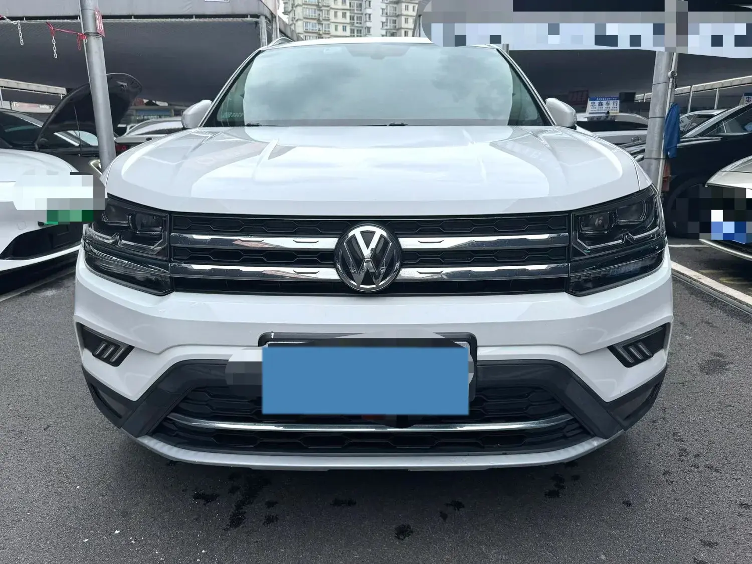 2019 VOLKSWAGEN THARU thumbnail 2