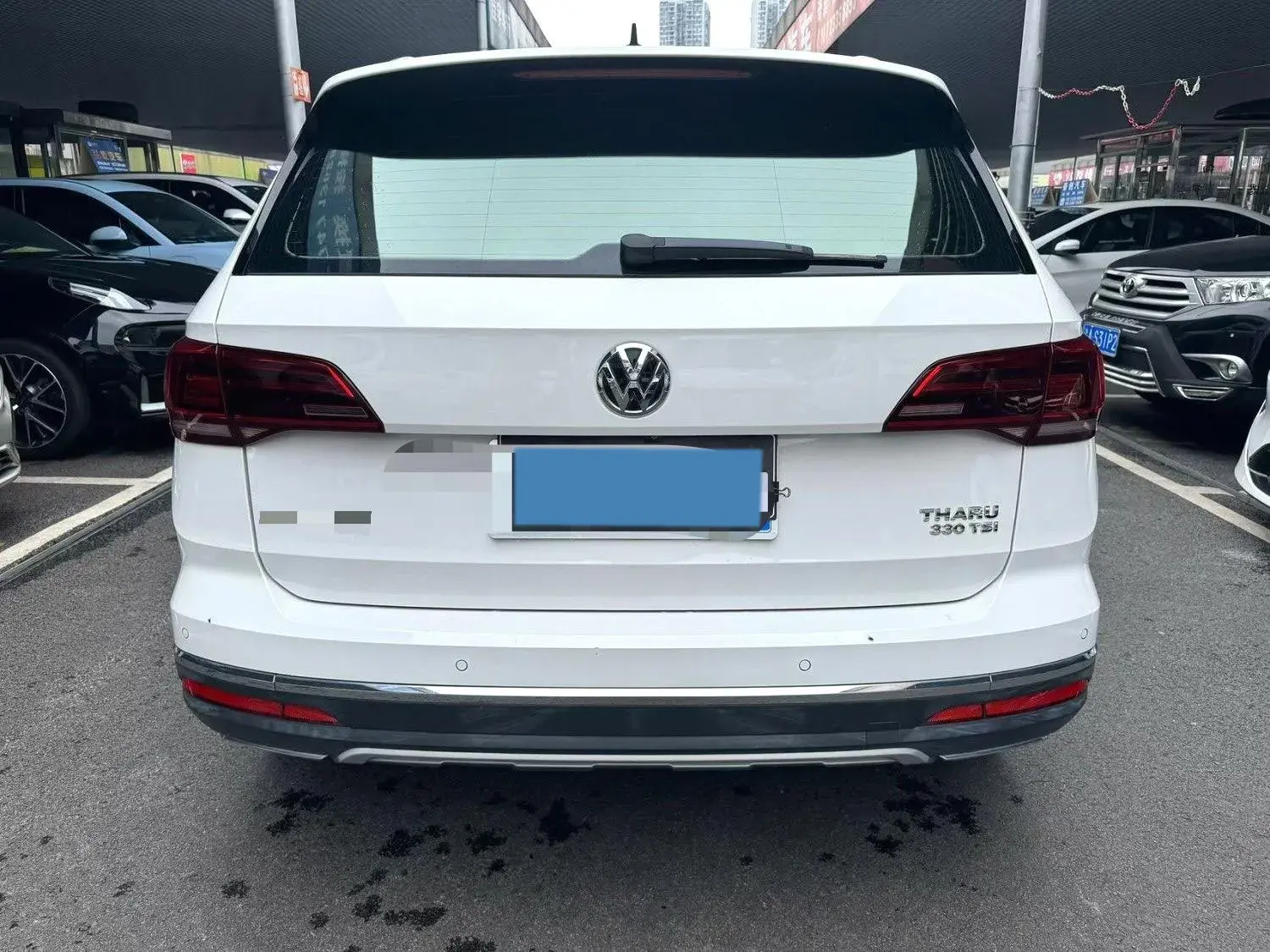 2019 VOLKSWAGEN THARU thumbnail 4