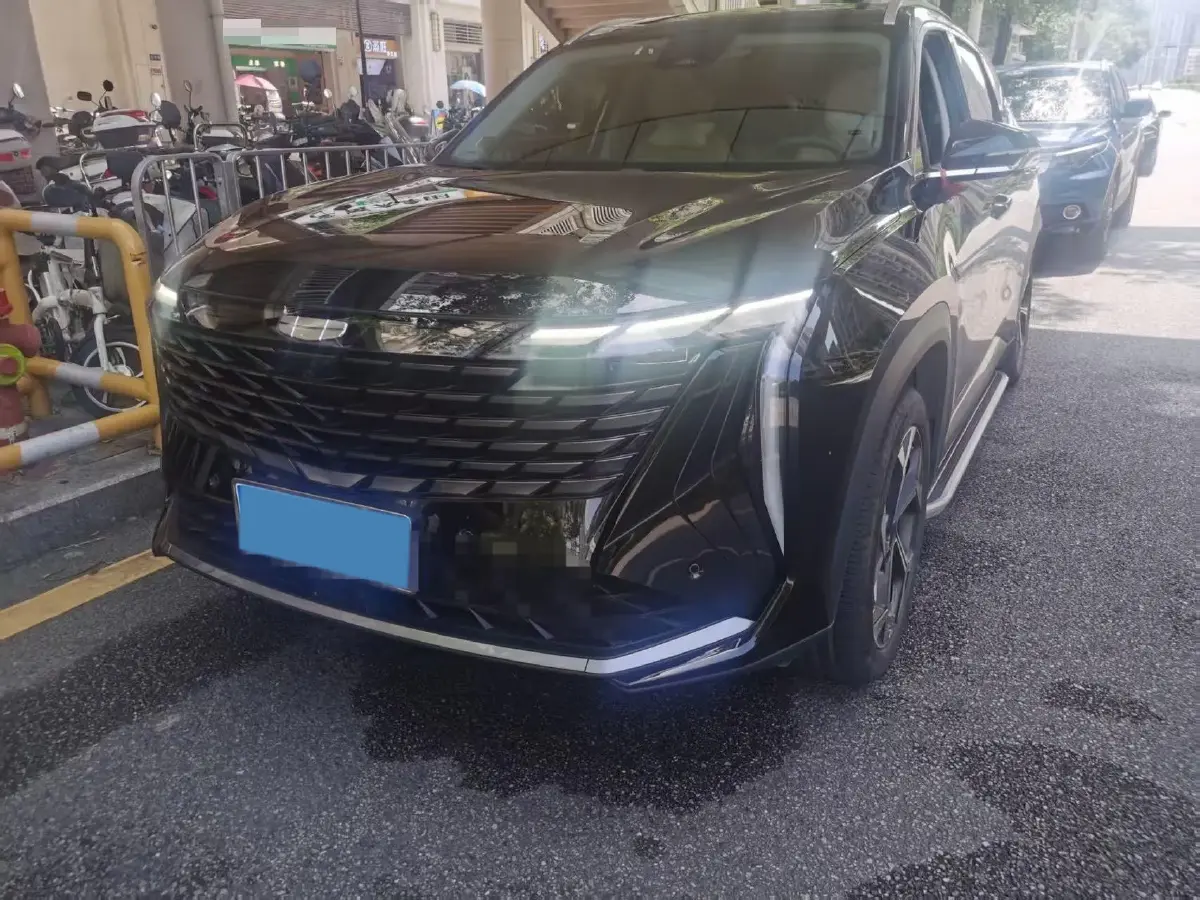 2024 Geely StarRay 1.5T 181HP L4 7DCT