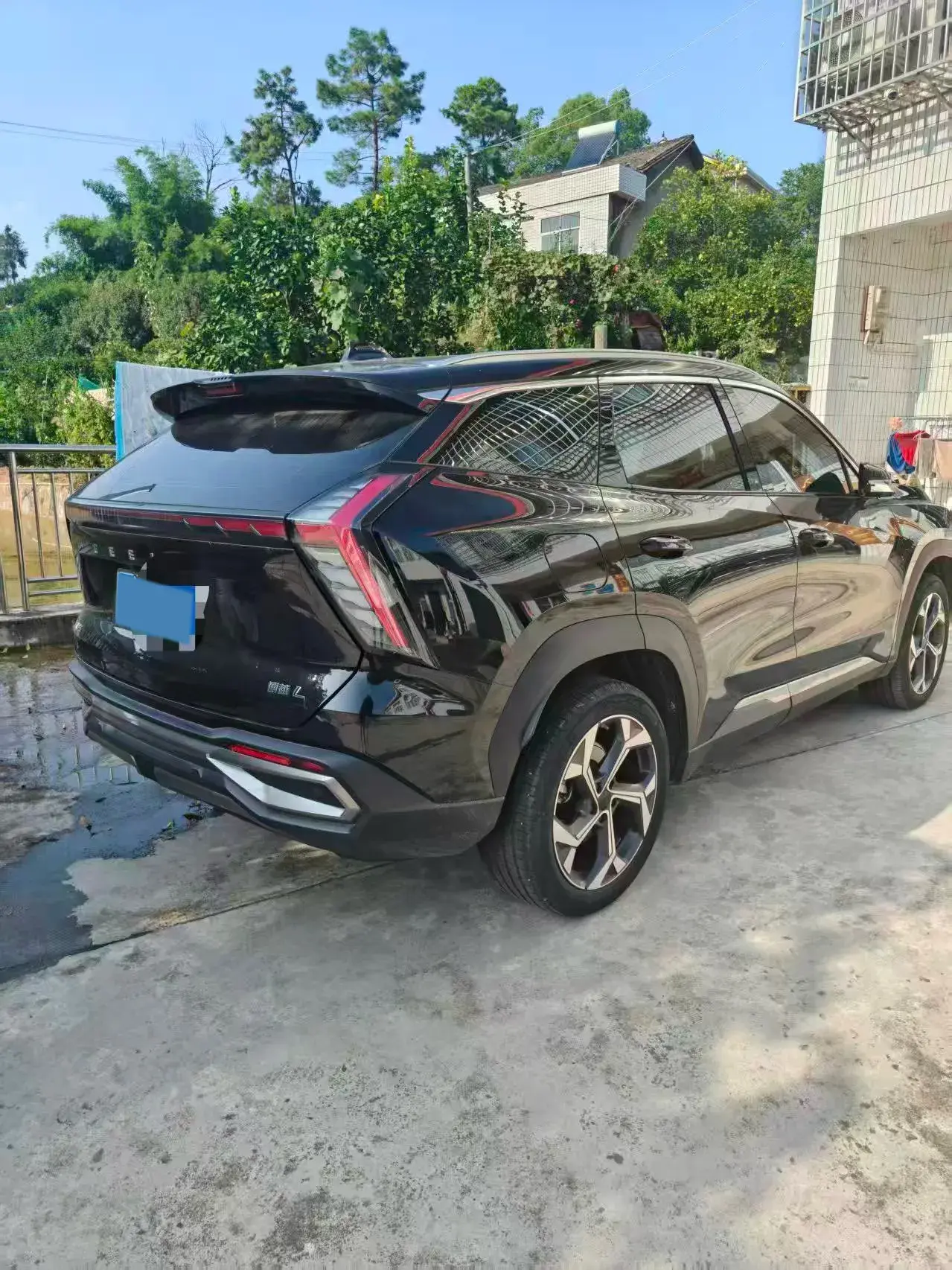 2023 GEELY STARRAY thumbnail 3