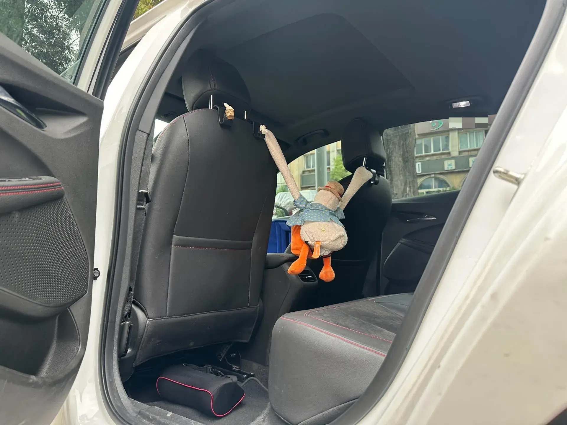 2022 BUICK VERANO thumbnail 4