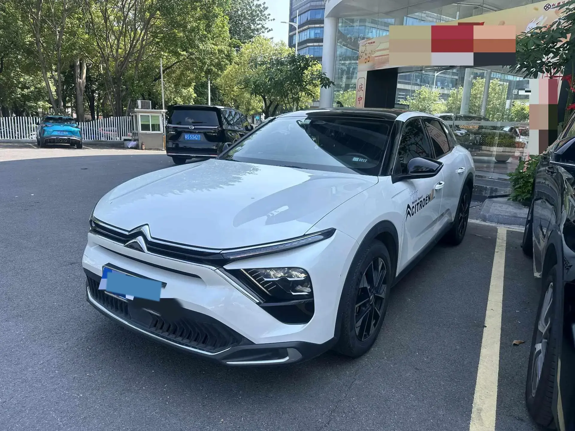 2022 CITROEN C5 view 1