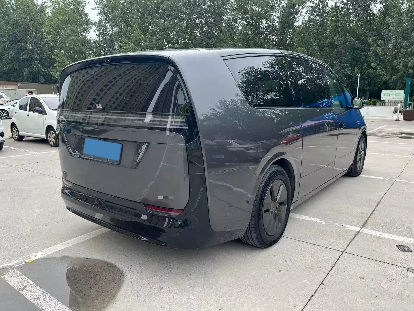 2024 LI MEGA thumbnail 4