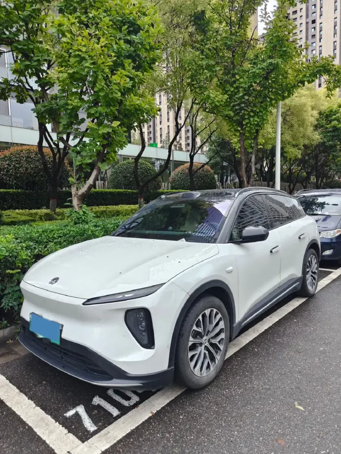 2024 NIO ES6 BEV 75KWH