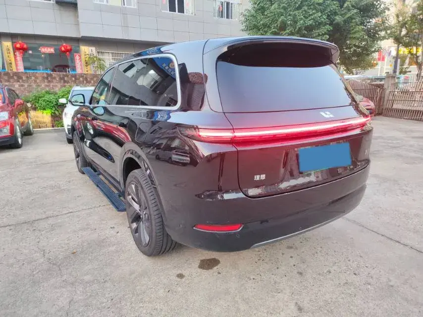 2024 LI L9 thumbnail 2