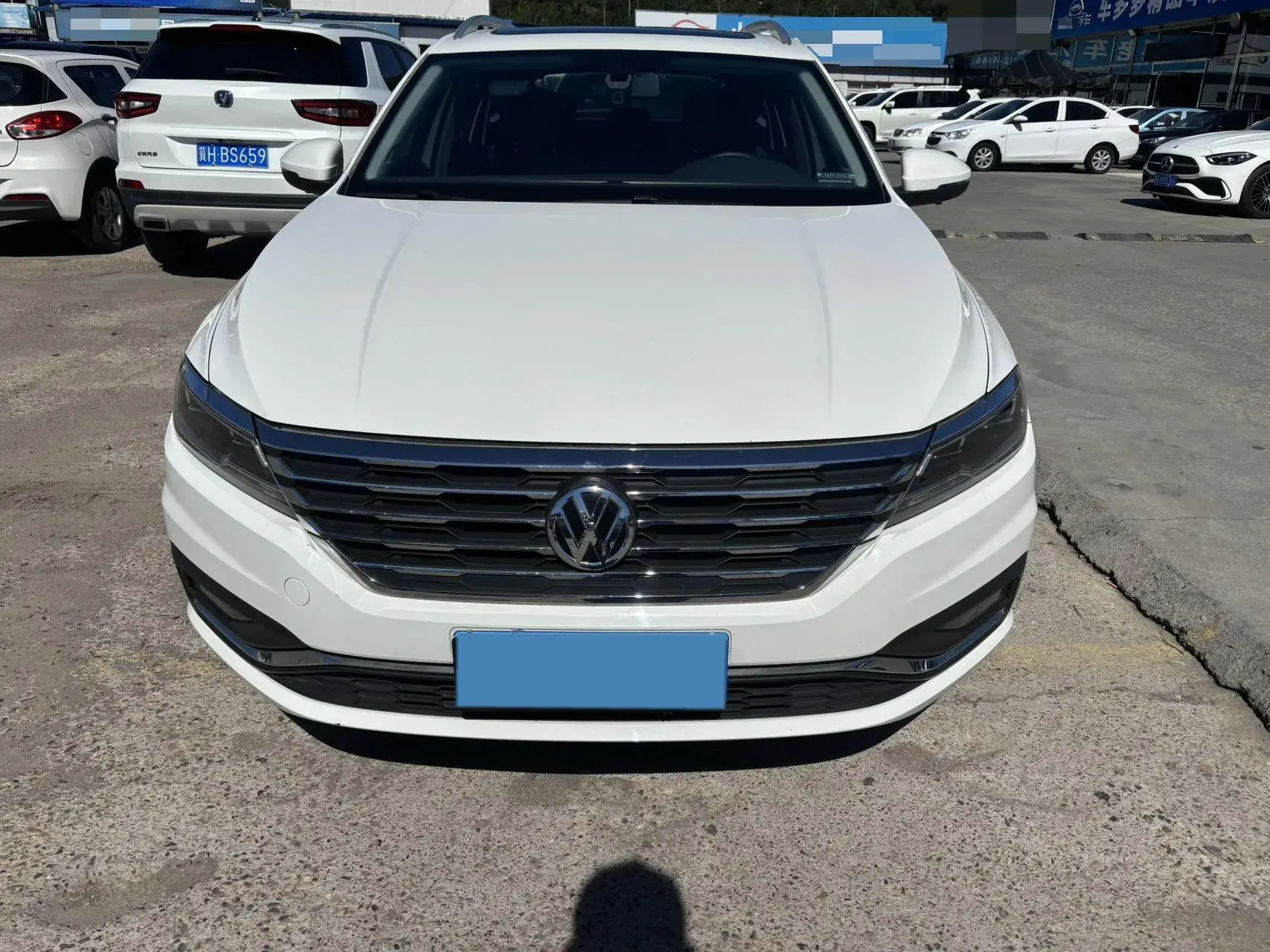 2018 VOLKSWAGEN LAVIDA thumbnail 2
