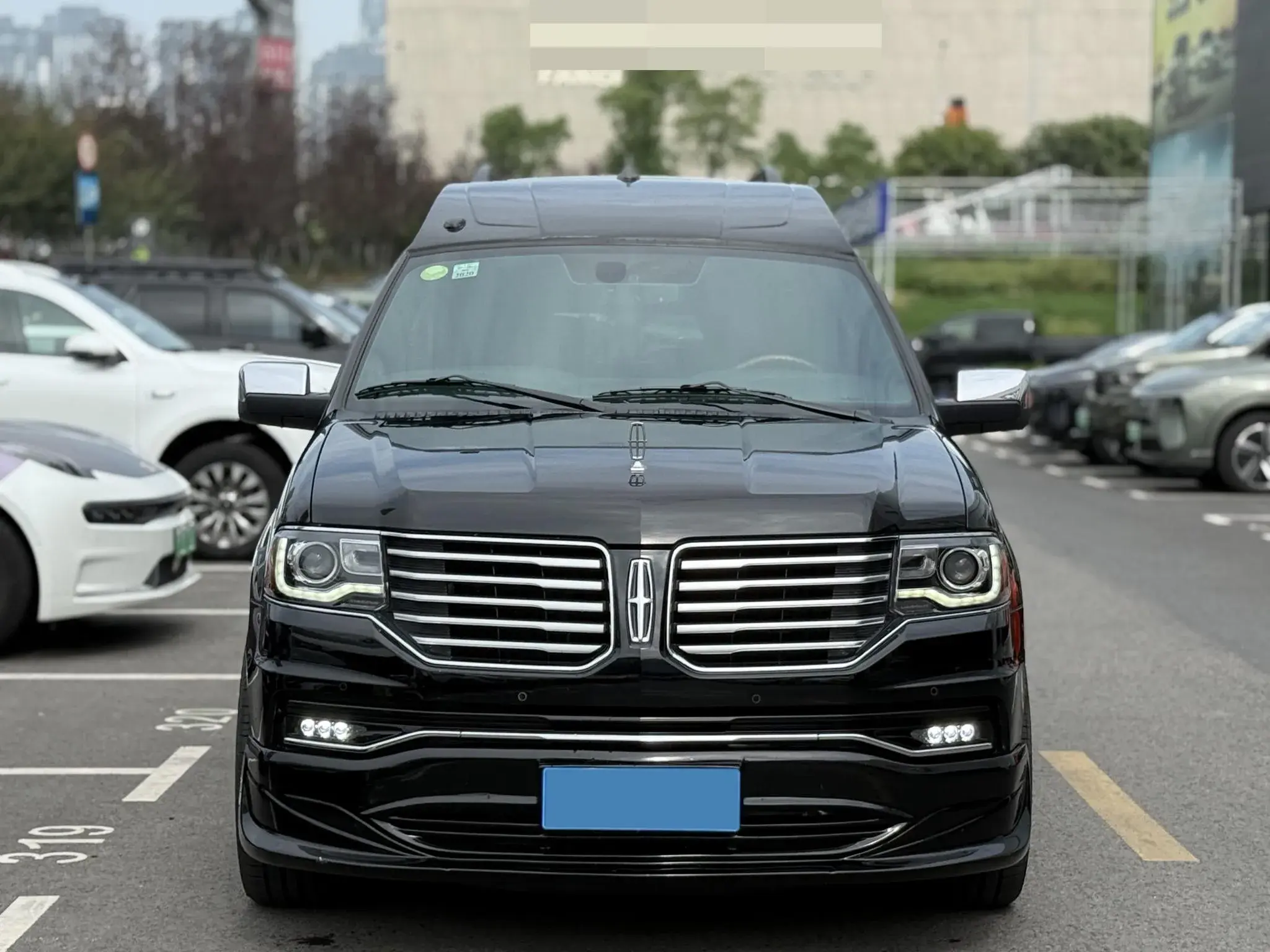 2017 LINCOLN NAVIGATOR thumbnail 2