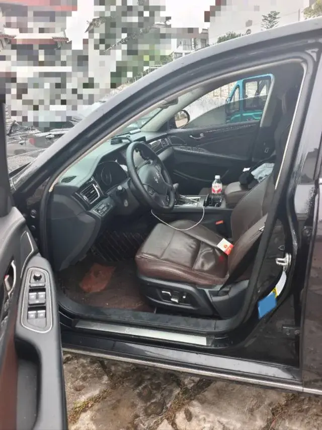 2018 HONGQI H7 thumbnail 4