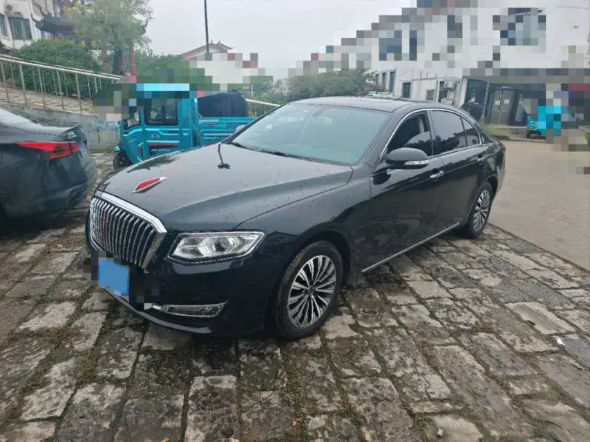 2018 HONGQI H7 view 1