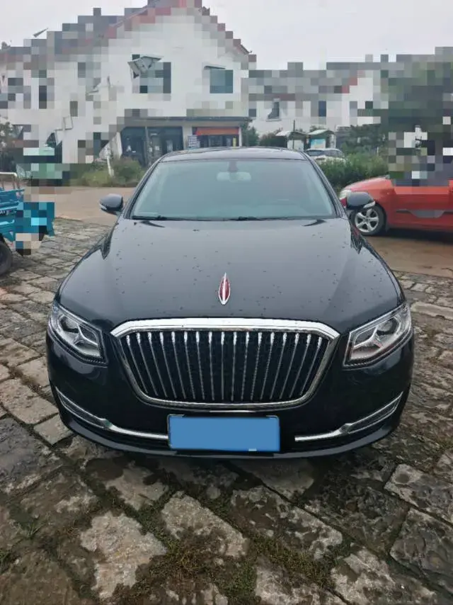 2018 HONGQI H7 thumbnail 2