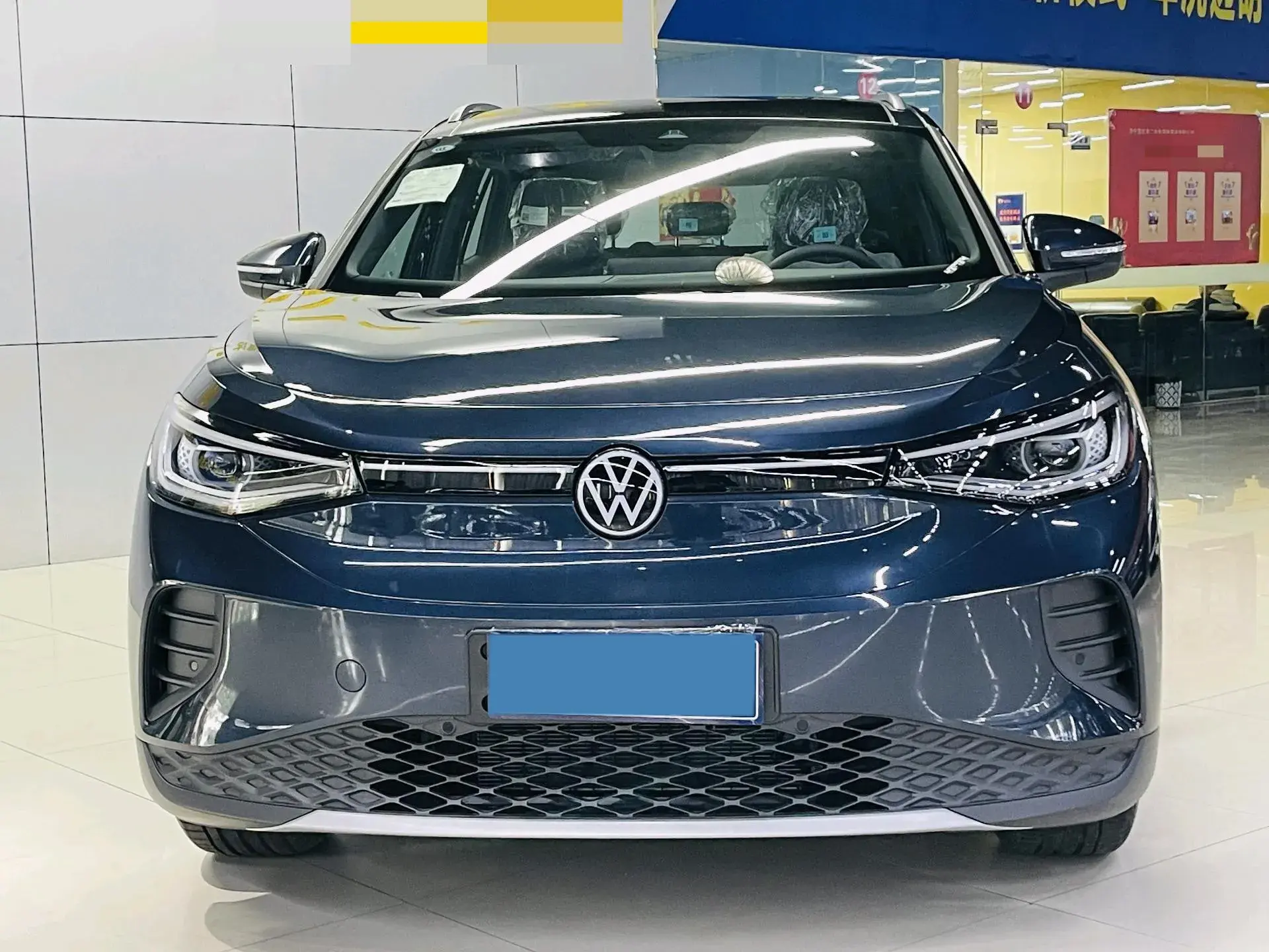 2025 VOLKSWAGEN ID.4 thumbnail 2