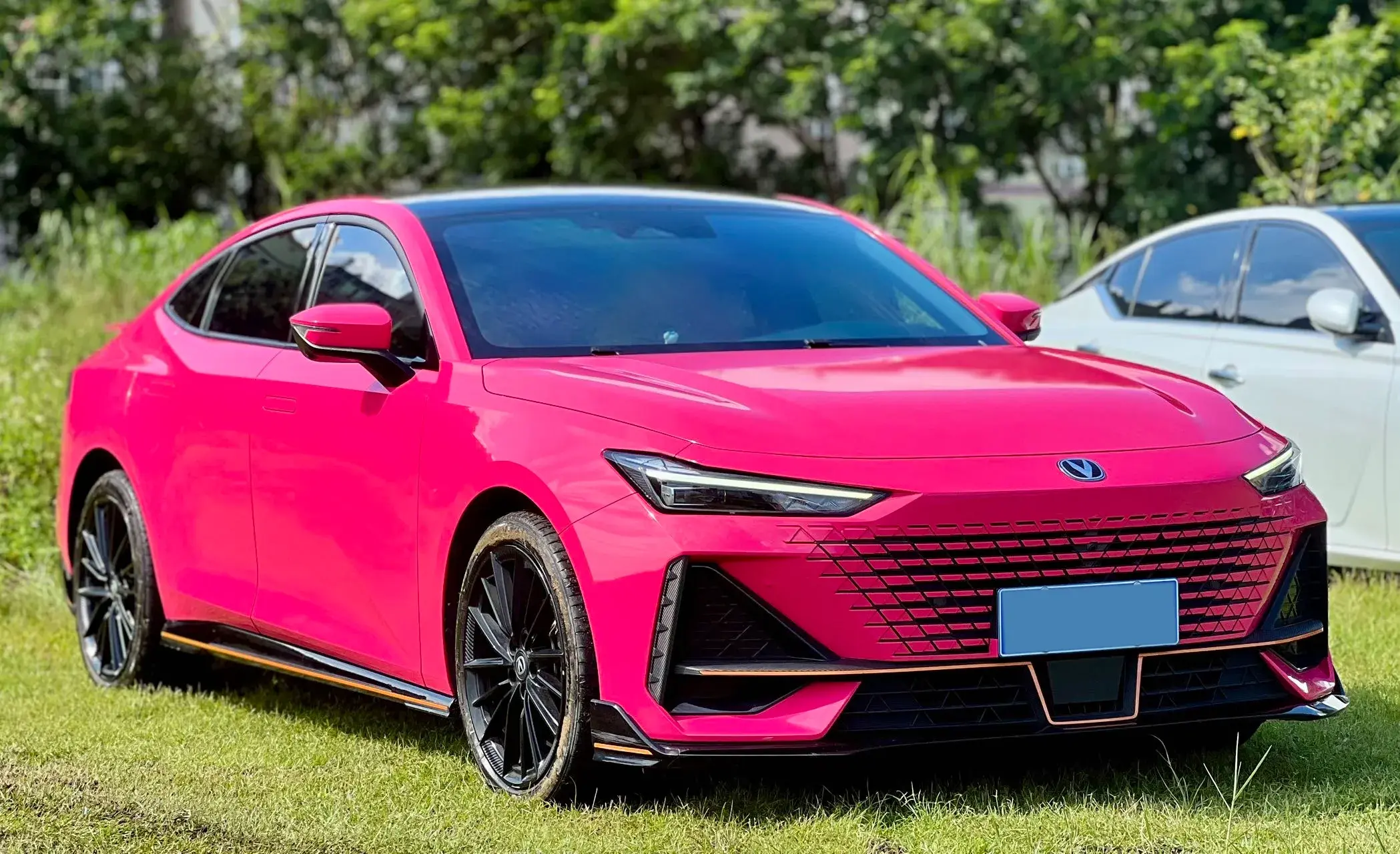 2023 CHANGAN UNI-V thumbnail 3