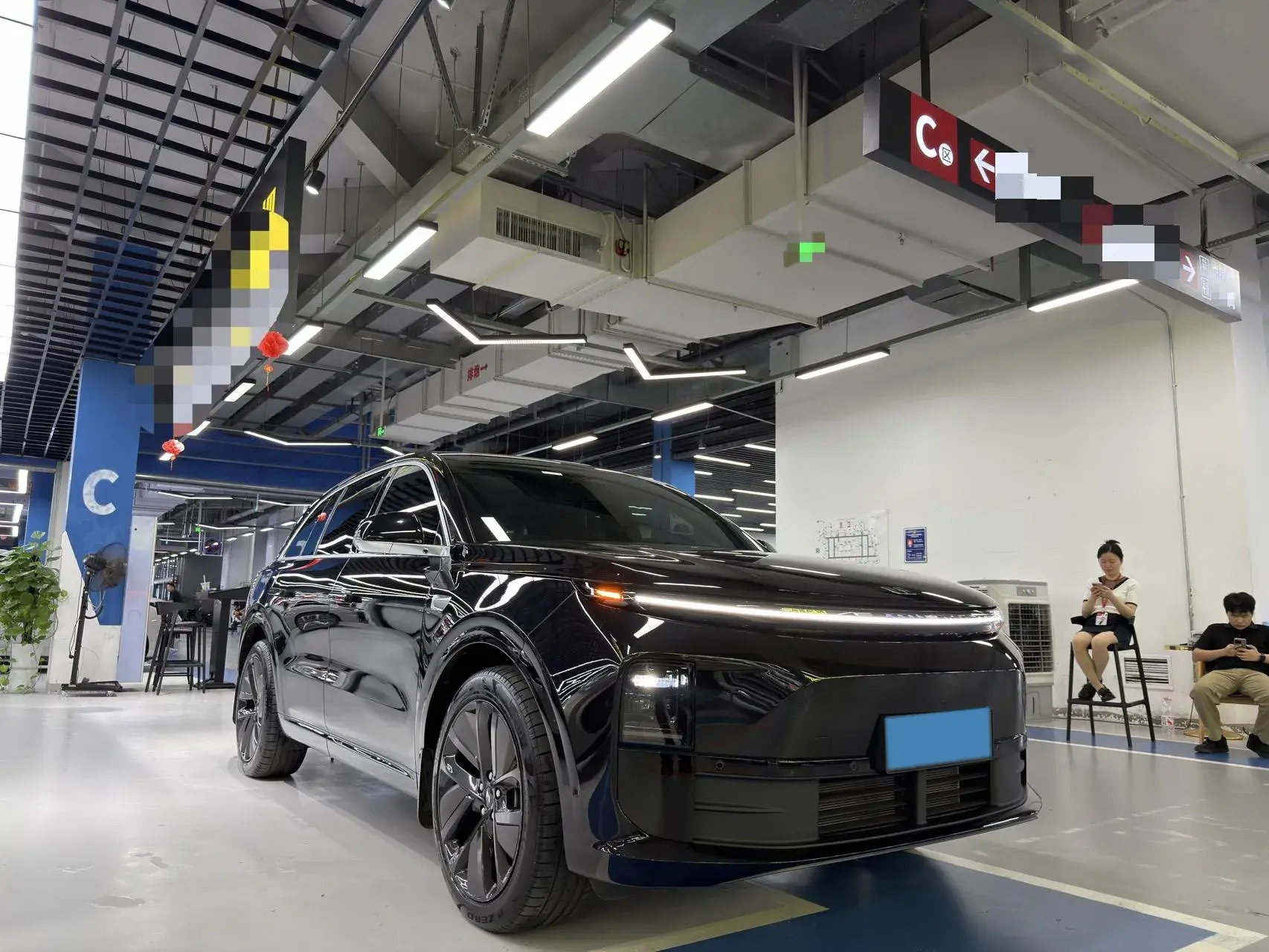 2024 LI L6 thumbnail 3