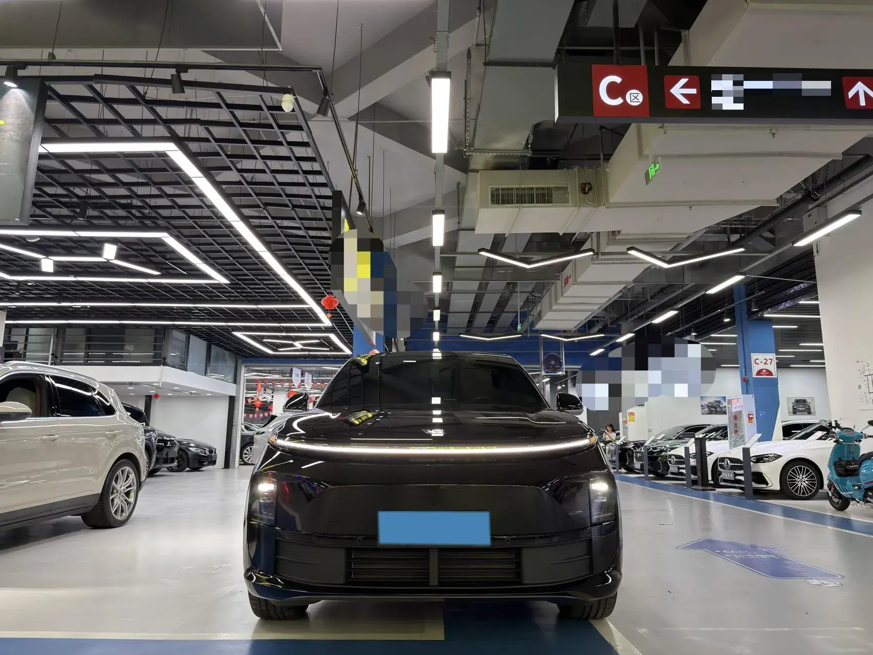 2024 LI L6 thumbnail 2