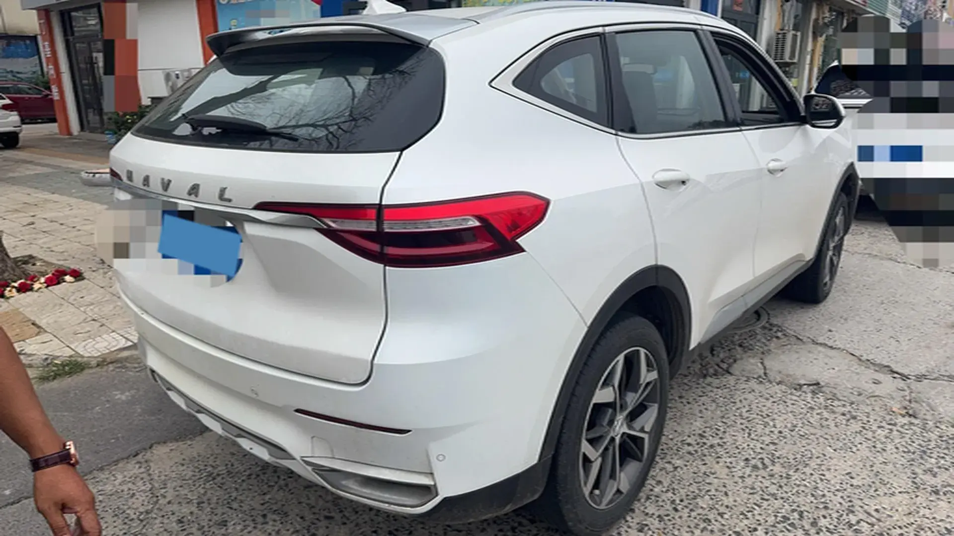 2019 HAVAL F7 thumbnail 3