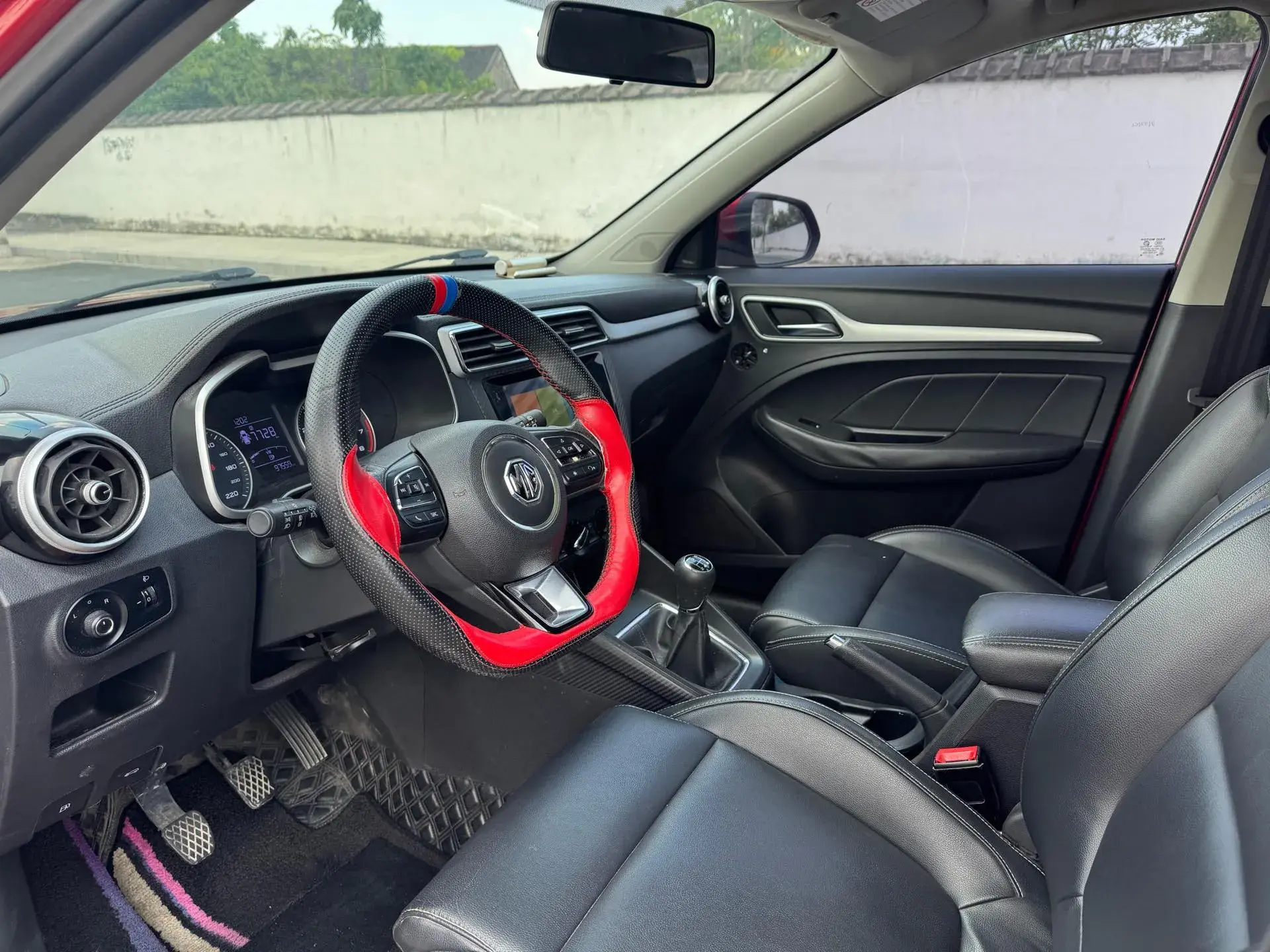 2017 MG ZS thumbnail 4