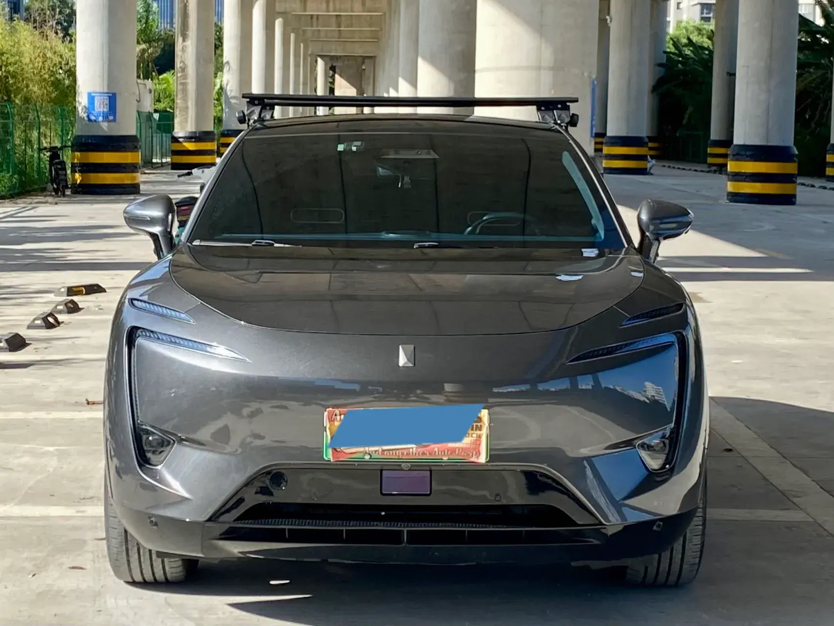 2023 AVATR 11 thumbnail 2