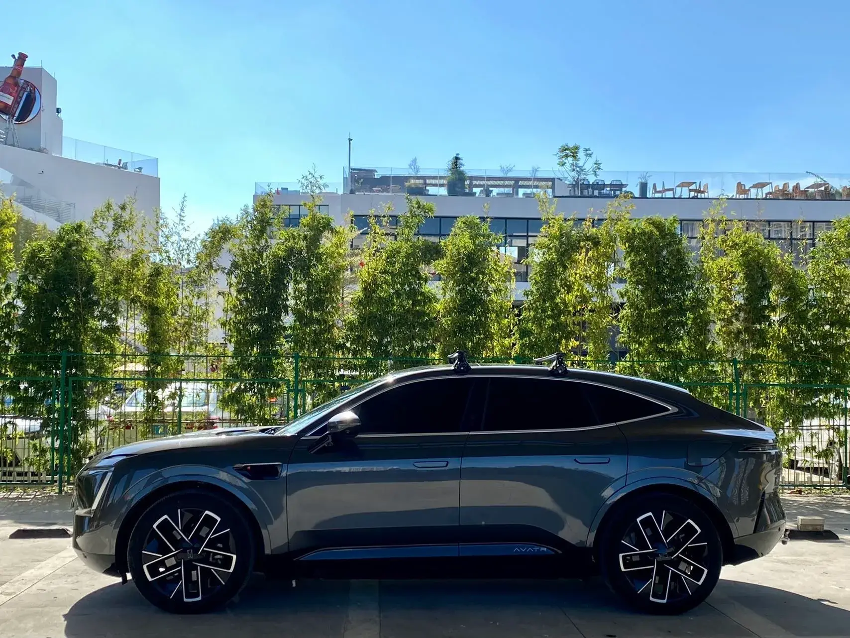2023 AVATR 11 thumbnail 3