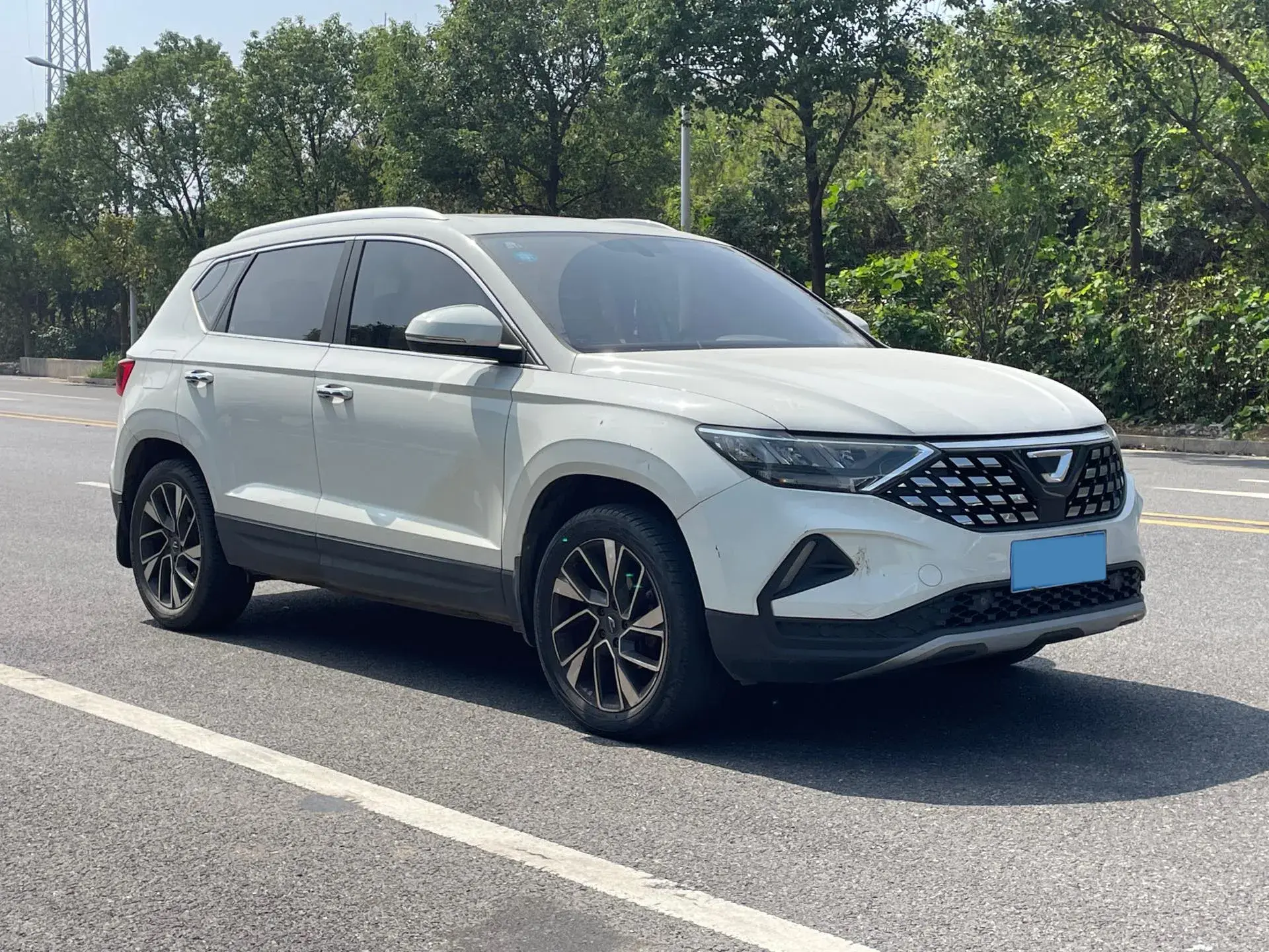 2019 JETTA VS5 thumbnail 3