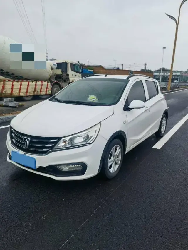 2016 BaoJun 310 1.2L 82HP L4 5MT