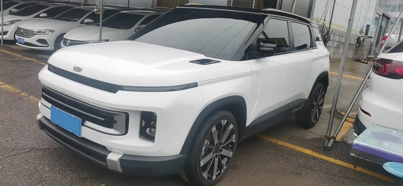 2023 GEELY ICON view 1