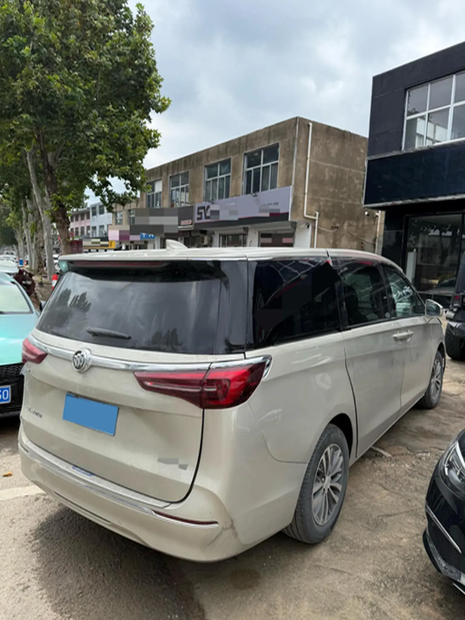 2021 BUICK GL8 thumbnail 3