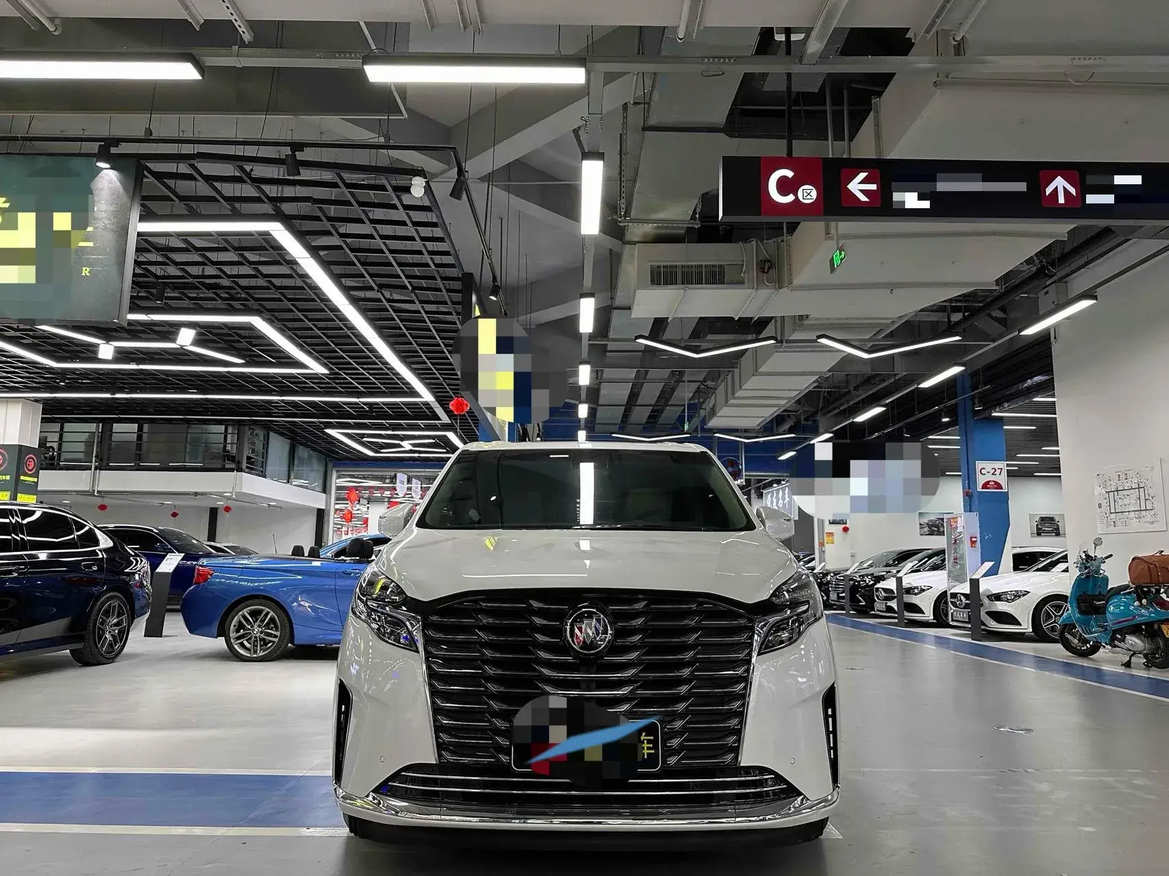 2023 BUICK GL8 thumbnail 2