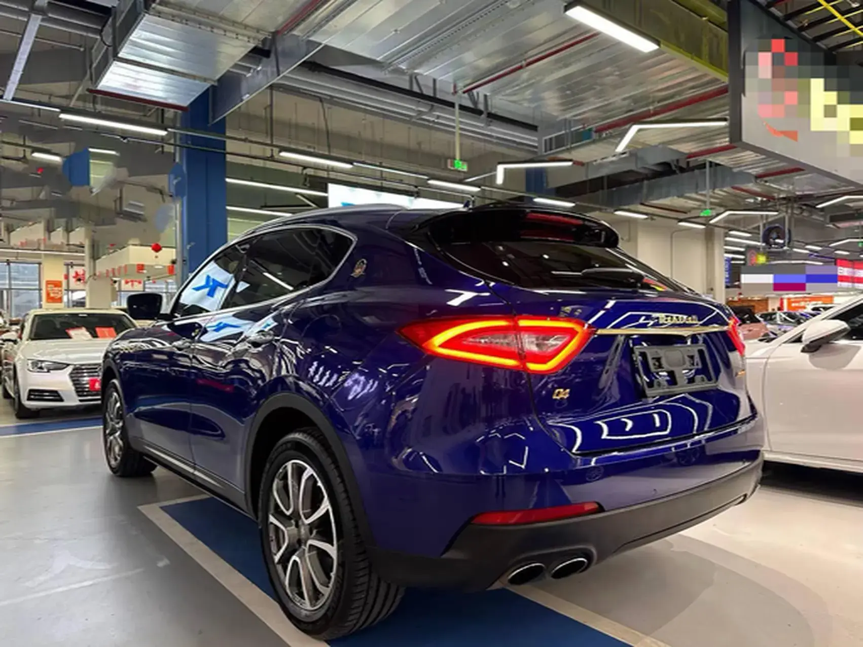 2018 MASERATI LEVANTE thumbnail 4