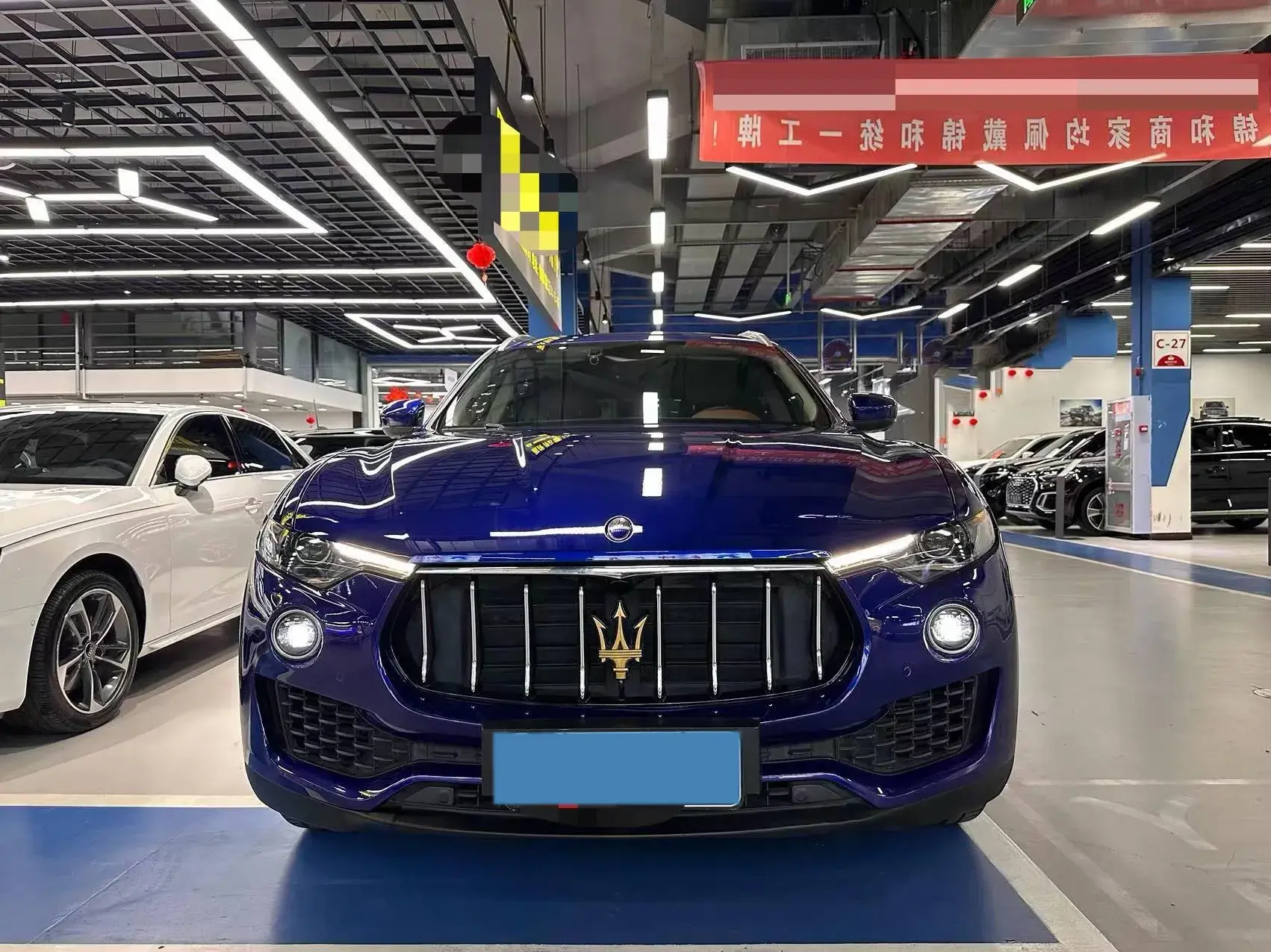 2018 MASERATI LEVANTE thumbnail 2