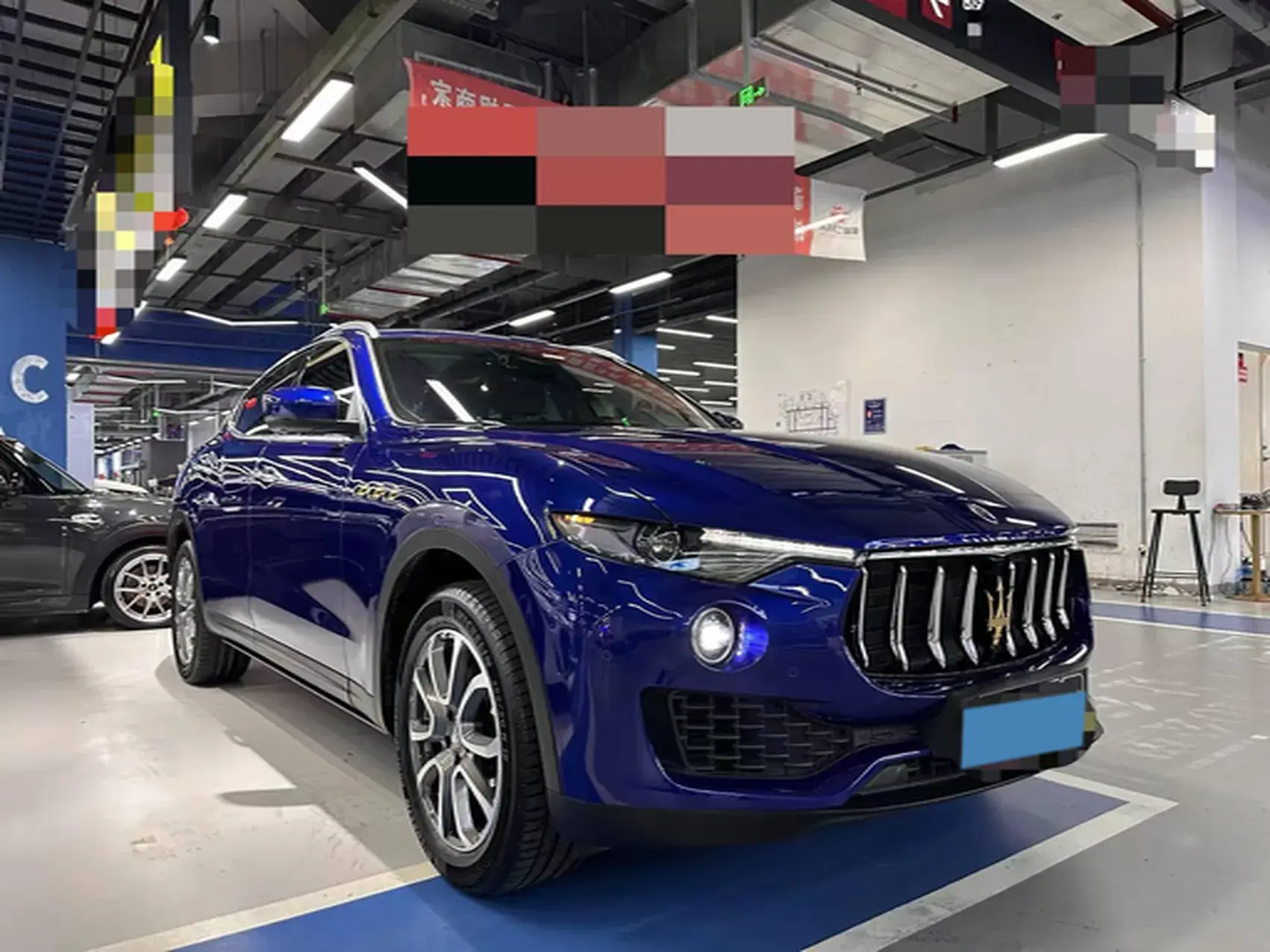2018 MASERATI LEVANTE thumbnail 3