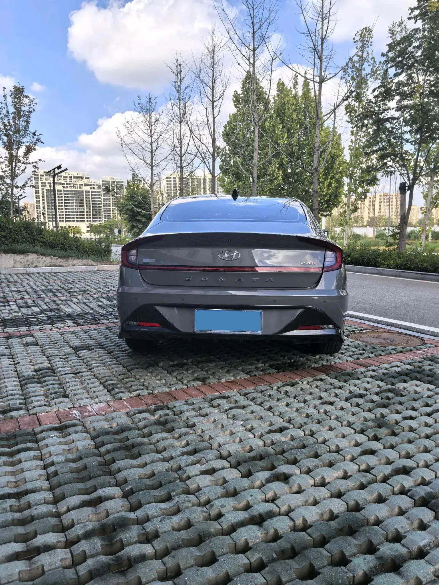 2020 HYUNDAI SONATA thumbnail 4