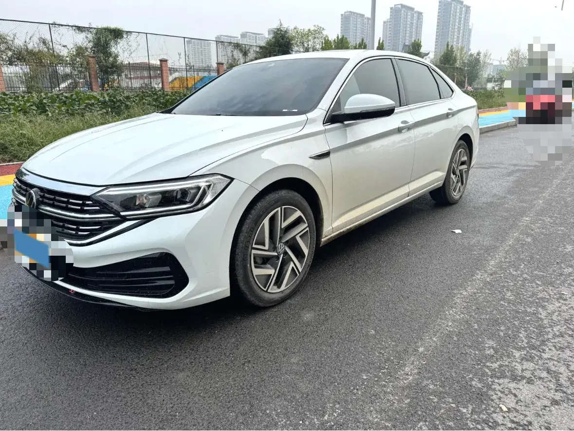 2023 Volkswagen Sagitar 1.5T 160HP L4 7DCT