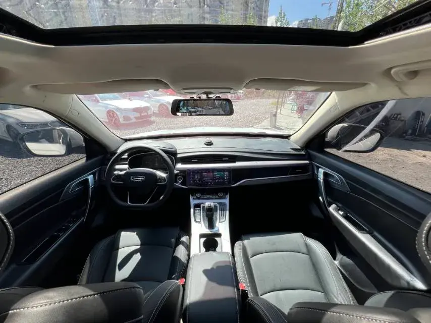 2021 GEELY AZKARRA thumbnail 4