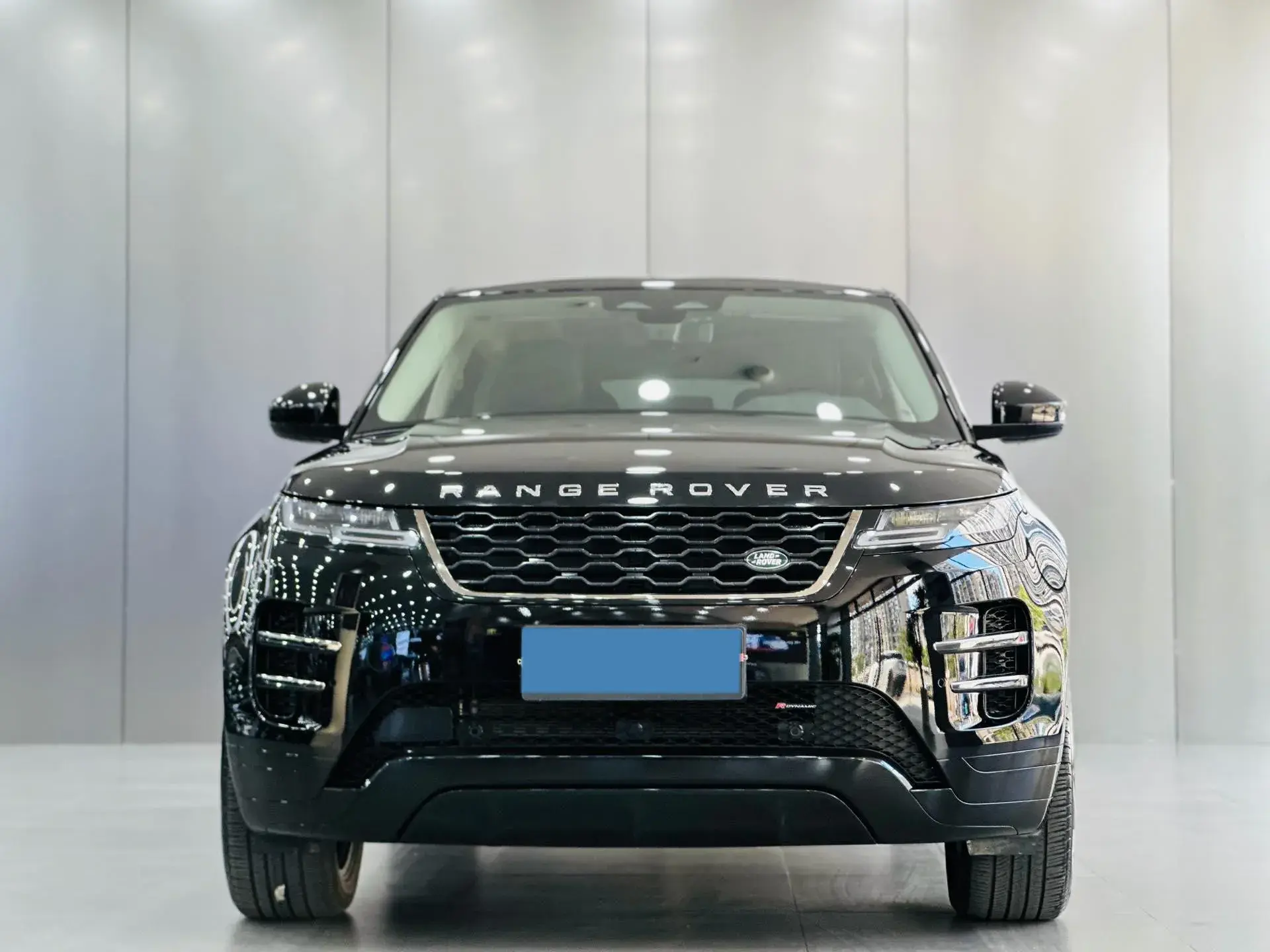 2023 LAND ROVER thumbnail 2