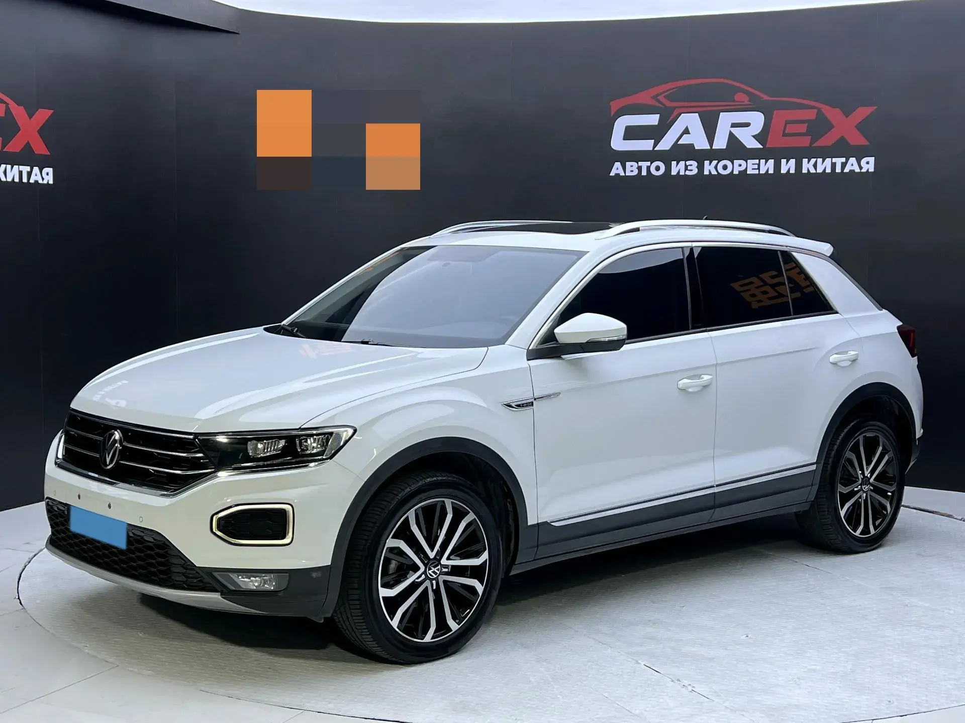 2021 VOLKSWAGEN T-ROC view 1
