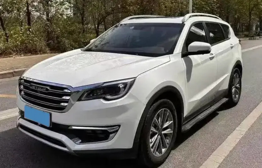 2020 JETOUR X70 view 1