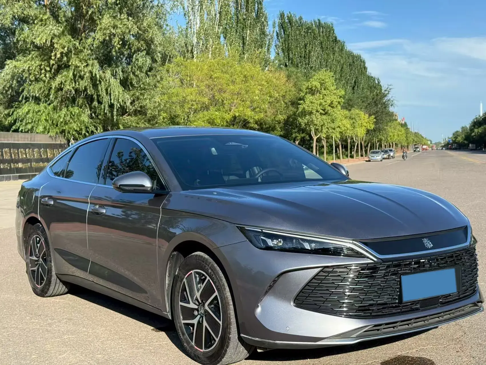 2023 BYD QIN thumbnail 2